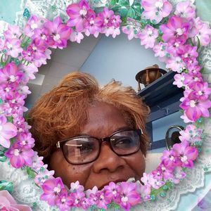 Meet your Posher, Rose